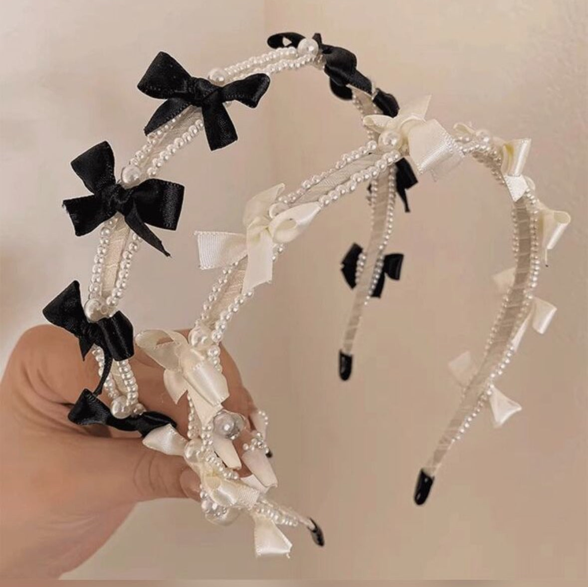 “Pearls, Bows & Bands” Headband