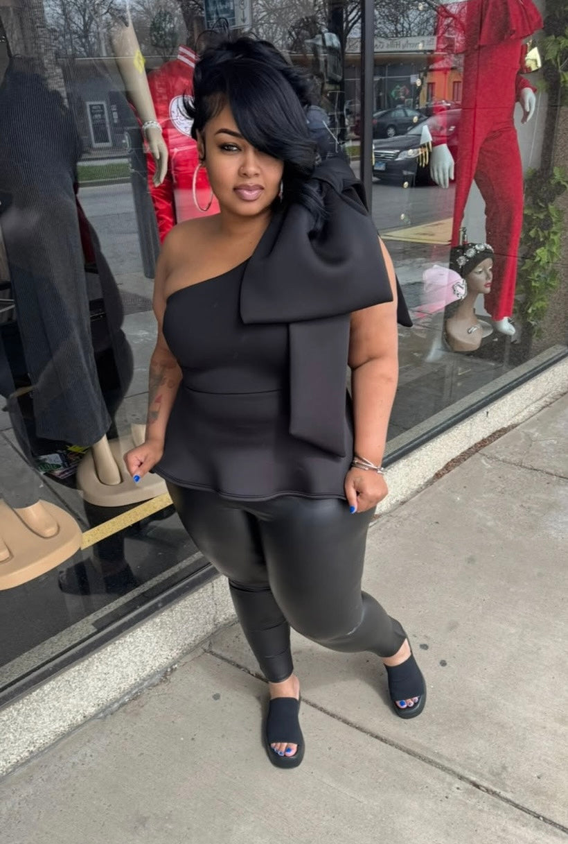The “It’s Bow Time” top