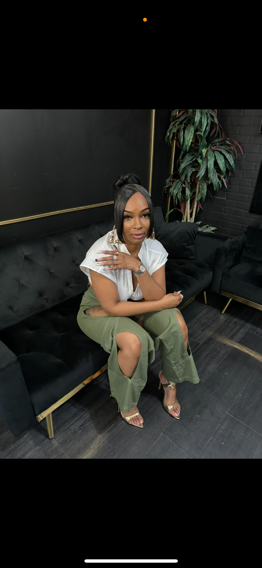 The “Peep It All” Pants