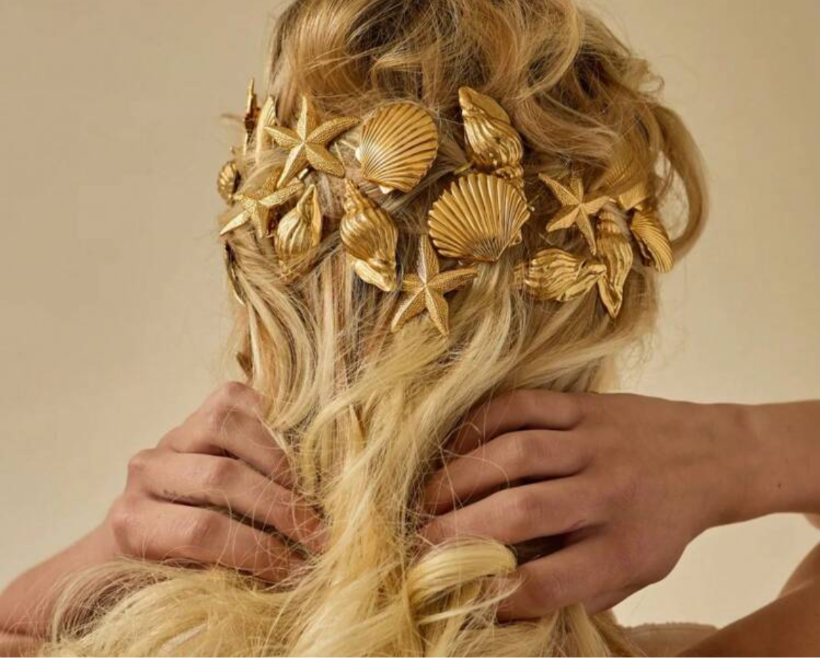 The “Biggest In The Sea” Hair Candy